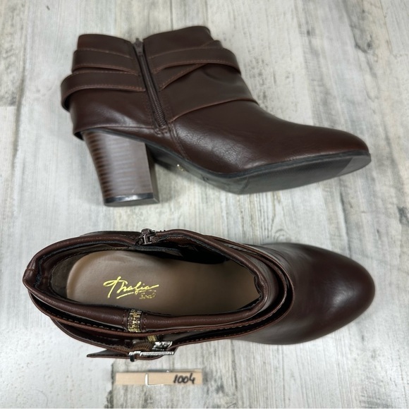 THALIA SODI Tully Women's Brown Strappy Buckle Accent Bootie #1004 - Picture 12 of 12